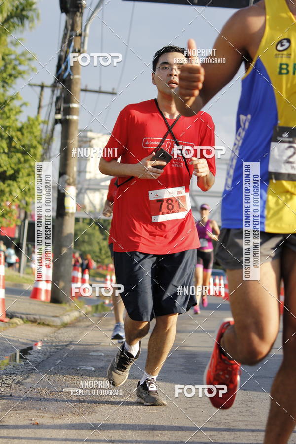 Buy your photos of the eventSantander Track & Field Run Series - Shopping Tambor on Fotop