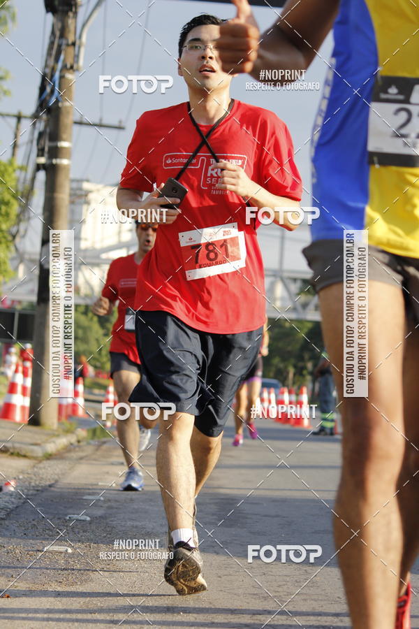 Buy your photos of the eventSantander Track & Field Run Series - Shopping Tambor on Fotop