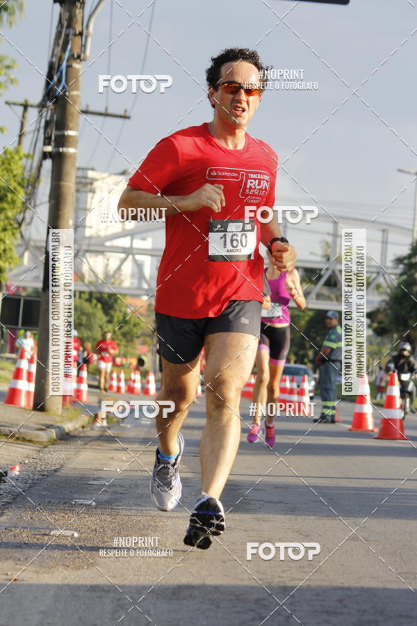 Buy your photos of the eventSantander Track & Field Run Series - Shopping Tambor on Fotop