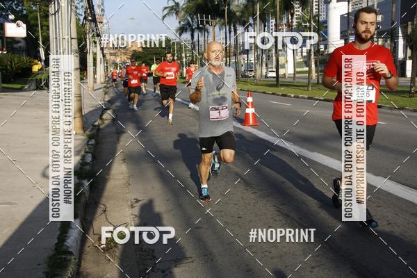 Buy your photos of the eventSantander Track & Field Run Series - Shopping Tambor on Fotop