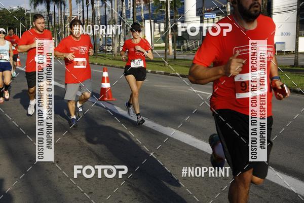 Buy your photos of the eventSantander Track & Field Run Series - Shopping Tambor on Fotop