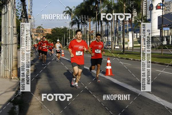 Buy your photos of the eventSantander Track & Field Run Series - Shopping Tambor on Fotop