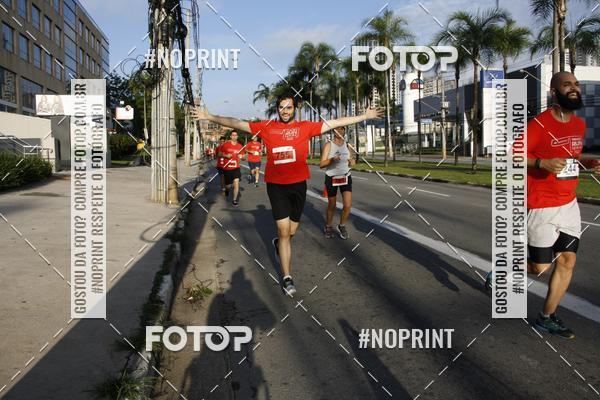 Buy your photos of the eventSantander Track & Field Run Series - Shopping Tambor on Fotop