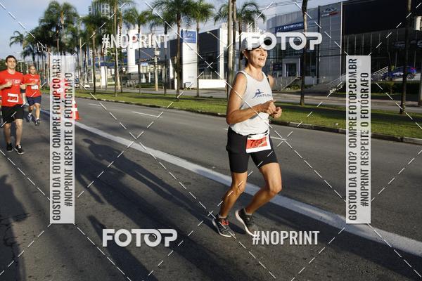 Buy your photos of the eventSantander Track & Field Run Series - Shopping Tambor on Fotop