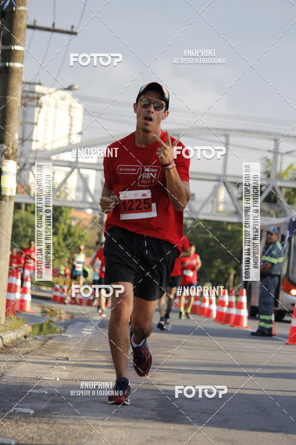 Buy your photos of the eventSantander Track & Field Run Series - Shopping Tambor on Fotop