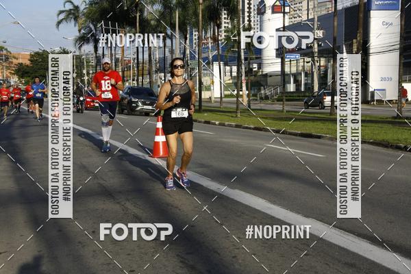 Buy your photos of the eventSantander Track & Field Run Series - Shopping Tambor on Fotop
