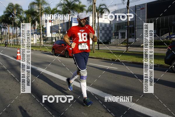 Buy your photos of the eventSantander Track & Field Run Series - Shopping Tambor on Fotop