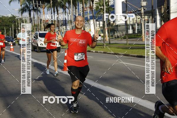 Buy your photos of the eventSantander Track & Field Run Series - Shopping Tambor on Fotop