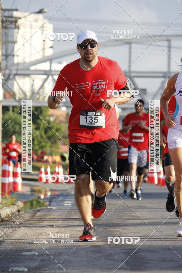Buy your photos of the eventSantander Track & Field Run Series - Shopping Tambor on Fotop