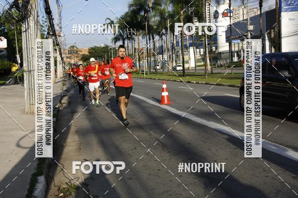 Buy your photos of the eventSantander Track & Field Run Series - Shopping Tambor on Fotop