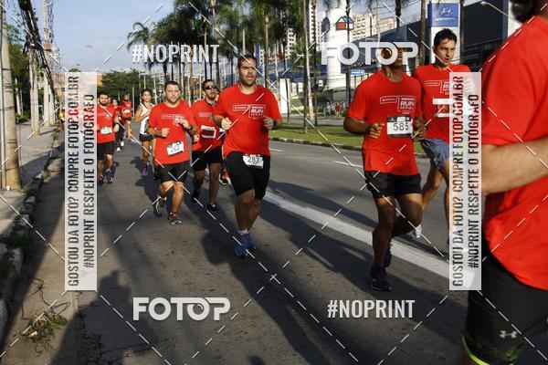 Buy your photos of the eventSantander Track & Field Run Series - Shopping Tambor on Fotop