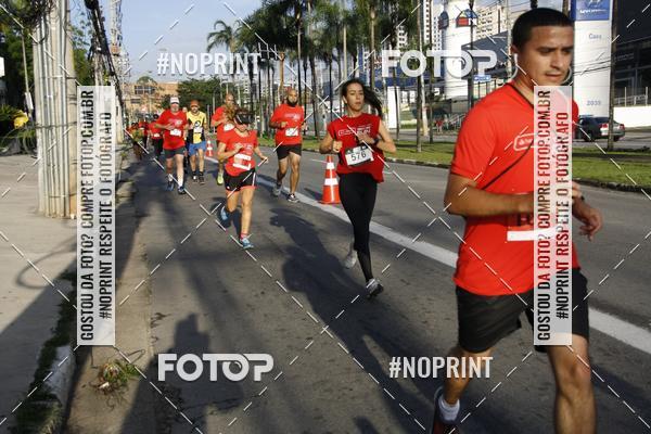 Buy your photos of the eventSantander Track & Field Run Series - Shopping Tambor on Fotop