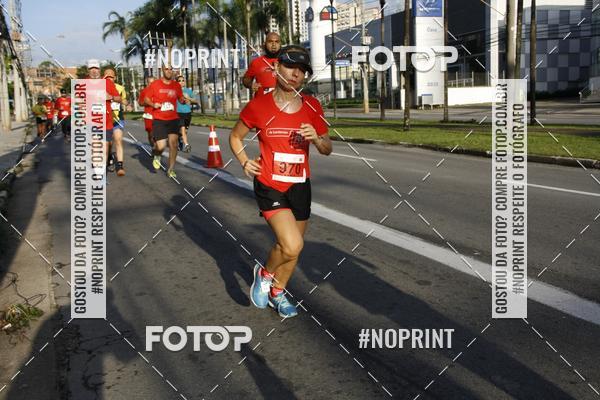 Buy your photos of the eventSantander Track & Field Run Series - Shopping Tambor on Fotop
