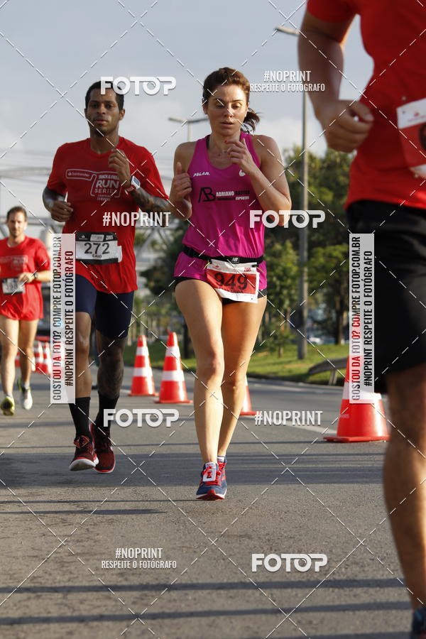 Buy your photos of the eventSantander Track & Field Run Series - Shopping Tambor on Fotop