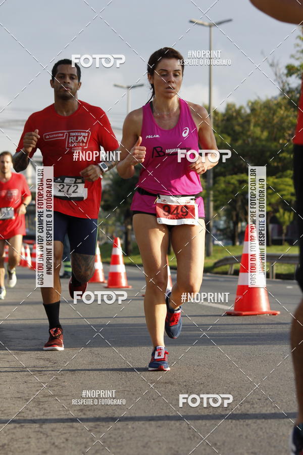 Buy your photos of the eventSantander Track & Field Run Series - Shopping Tambor on Fotop