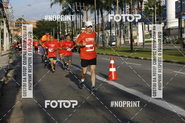 Buy your photos of the eventSantander Track & Field Run Series - Shopping Tambor on Fotop