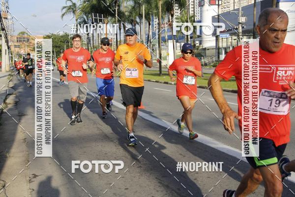 Buy your photos of the eventSantander Track & Field Run Series - Shopping Tambor on Fotop