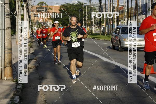 Buy your photos of the eventSantander Track & Field Run Series - Shopping Tambor on Fotop