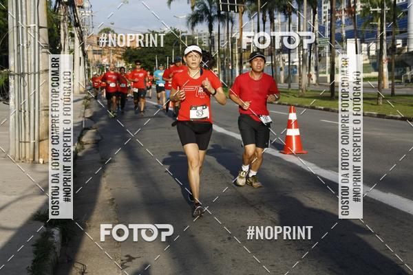 Buy your photos of the eventSantander Track & Field Run Series - Shopping Tambor on Fotop