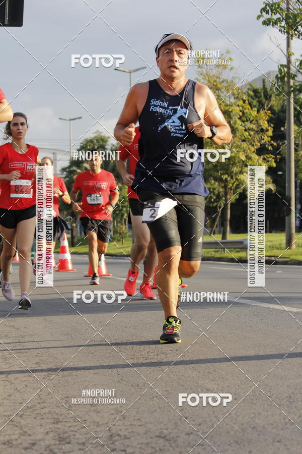 Buy your photos of the eventSantander Track & Field Run Series - Shopping Tambor on Fotop