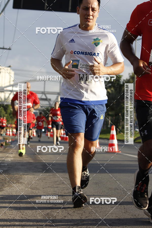 Buy your photos of the eventSantander Track & Field Run Series - Shopping Tambor on Fotop
