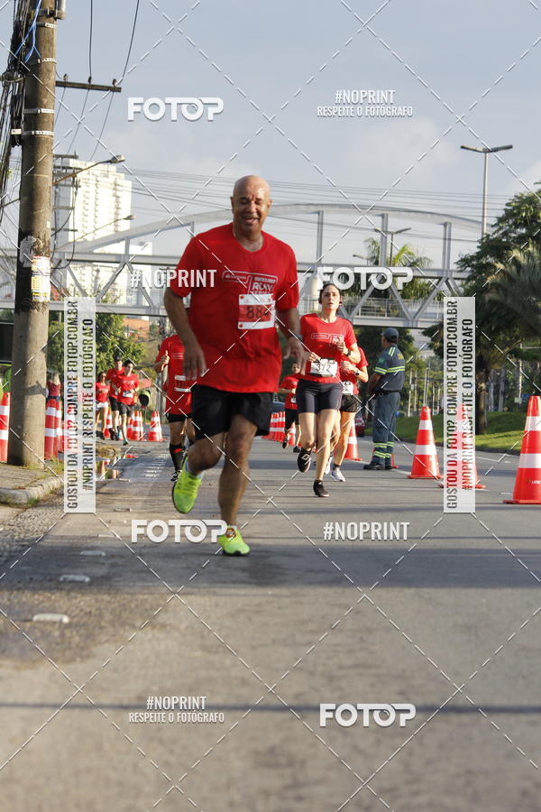 Buy your photos of the eventSantander Track & Field Run Series - Shopping Tambor on Fotop