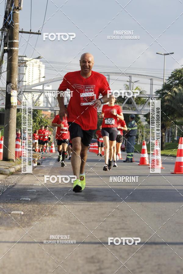 Buy your photos of the eventSantander Track & Field Run Series - Shopping Tambor on Fotop