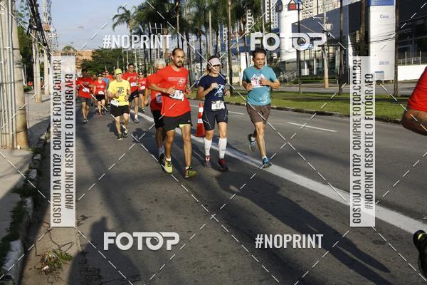 Buy your photos of the eventSantander Track & Field Run Series - Shopping Tambor on Fotop