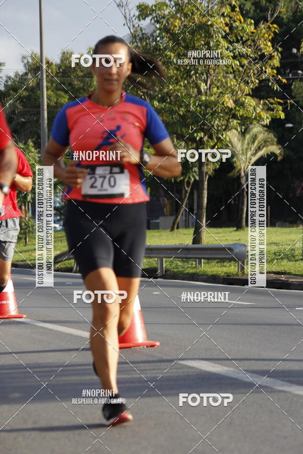 Buy your photos of the eventSantander Track & Field Run Series - Shopping Tambor on Fotop