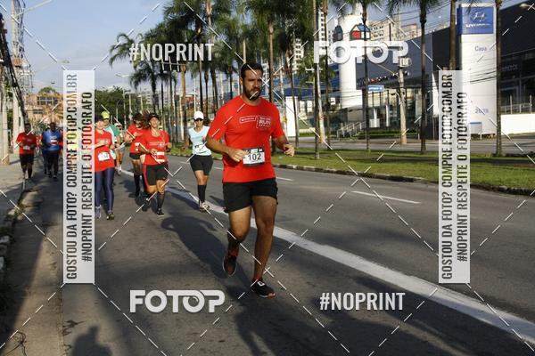 Buy your photos of the eventSantander Track & Field Run Series - Shopping Tambor on Fotop