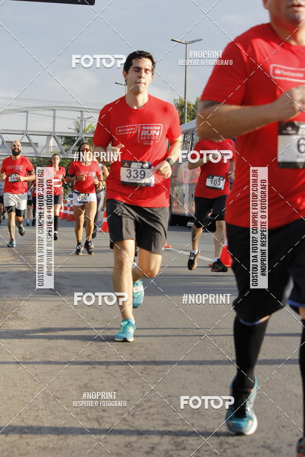 Buy your photos of the eventSantander Track & Field Run Series - Shopping Tambor on Fotop