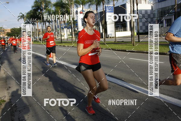 Buy your photos of the eventSantander Track & Field Run Series - Shopping Tambor on Fotop
