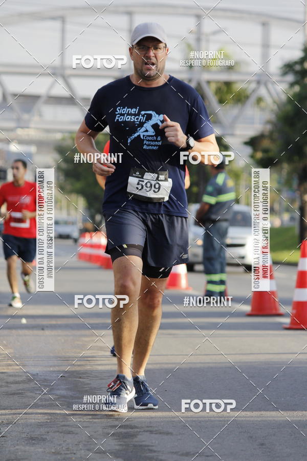 Buy your photos of the eventSantander Track & Field Run Series - Shopping Tambor on Fotop