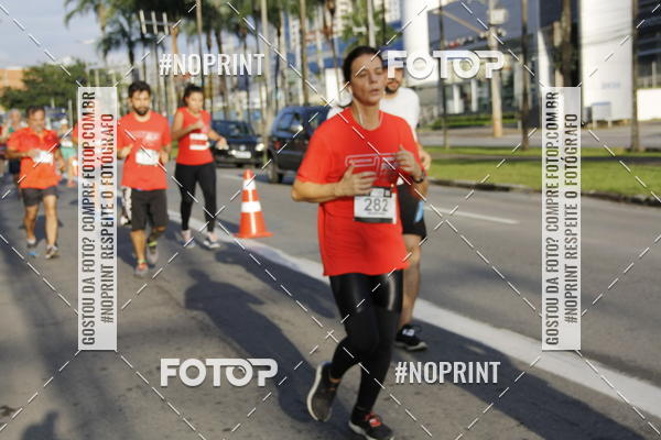 Buy your photos of the eventSantander Track & Field Run Series - Shopping Tambor on Fotop