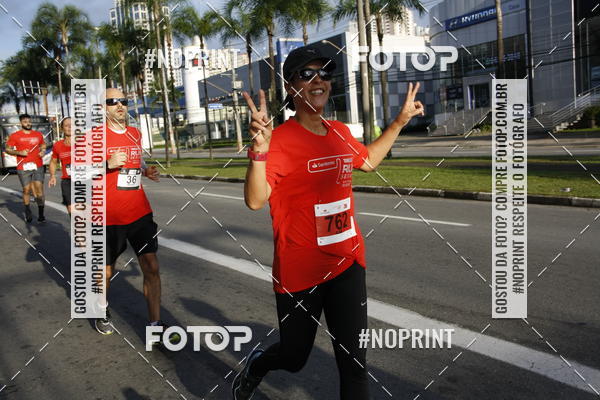 Buy your photos of the eventSantander Track & Field Run Series - Shopping Tambor on Fotop