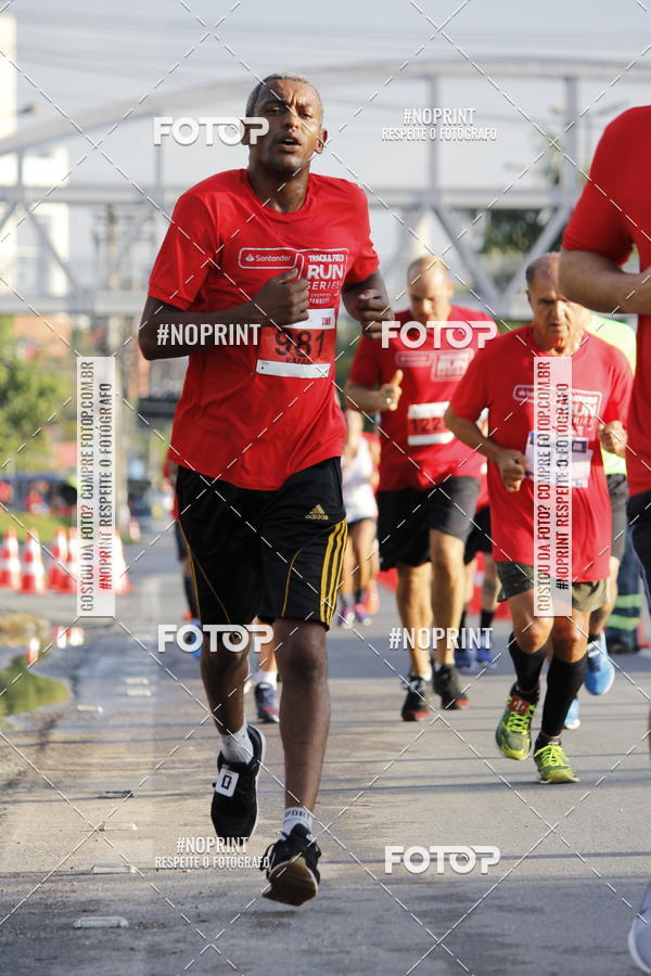 Buy your photos of the eventSantander Track & Field Run Series - Shopping Tambor on Fotop