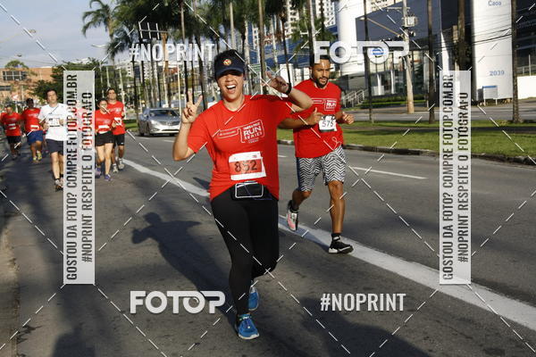 Buy your photos of the eventSantander Track & Field Run Series - Shopping Tambor on Fotop