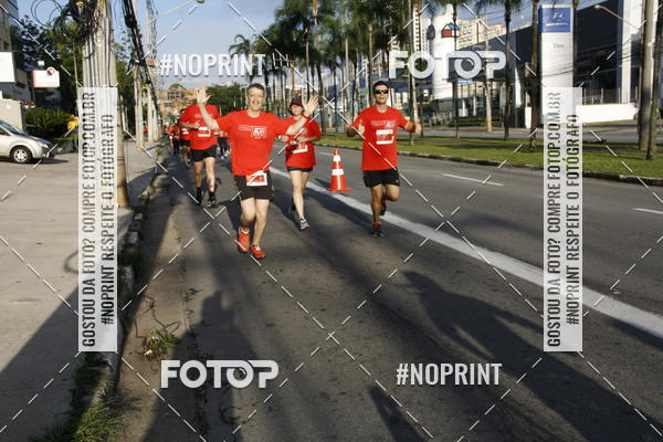 Buy your photos of the eventSantander Track & Field Run Series - Shopping Tambor on Fotop