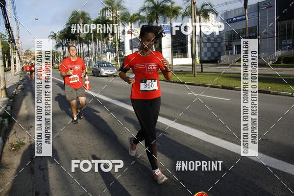 Buy your photos of the eventSantander Track & Field Run Series - Shopping Tambor on Fotop