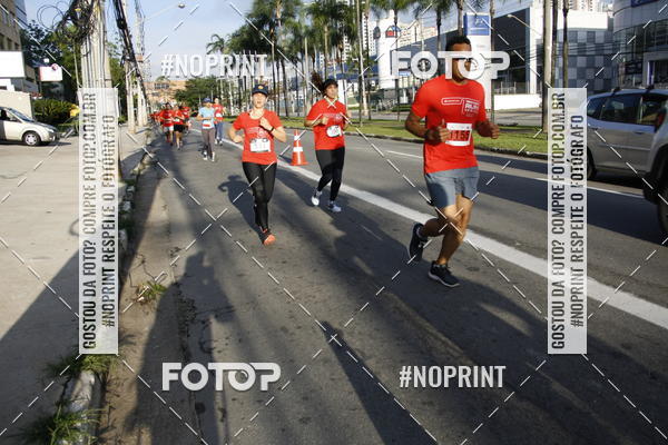 Buy your photos of the eventSantander Track & Field Run Series - Shopping Tambor on Fotop