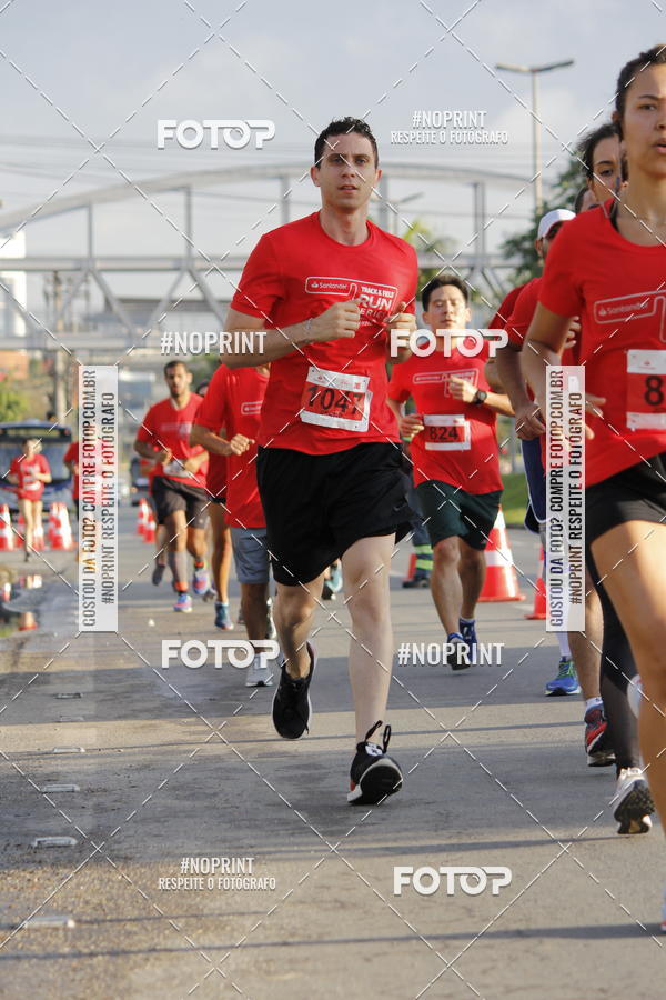 Buy your photos of the eventSantander Track & Field Run Series - Shopping Tambor on Fotop