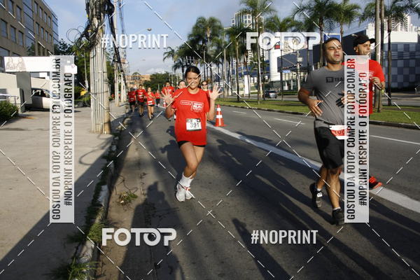 Buy your photos of the eventSantander Track & Field Run Series - Shopping Tambor on Fotop