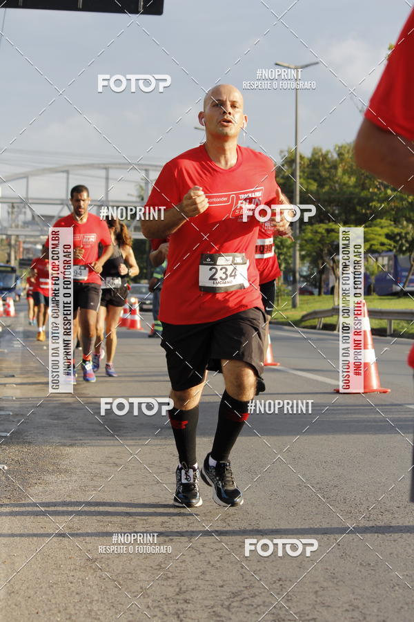 Buy your photos of the eventSantander Track & Field Run Series - Shopping Tambor on Fotop
