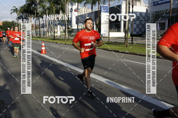 Buy your photos of the eventSantander Track & Field Run Series - Shopping Tambor on Fotop