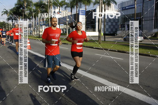 Buy your photos of the eventSantander Track & Field Run Series - Shopping Tambor on Fotop
