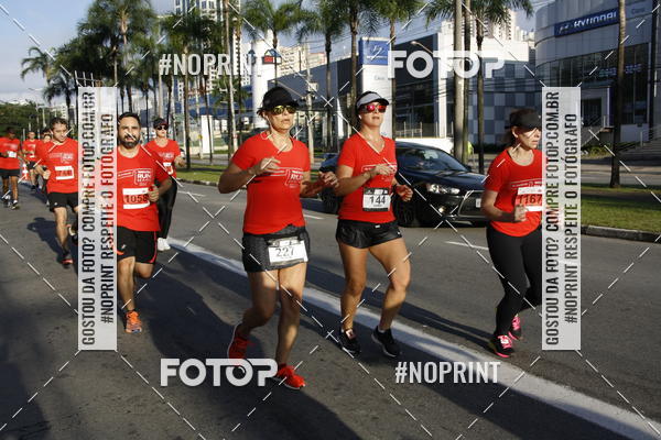 Buy your photos of the eventSantander Track & Field Run Series - Shopping Tambor on Fotop