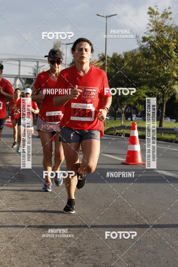Buy your photos of the eventSantander Track & Field Run Series - Shopping Tambor on Fotop