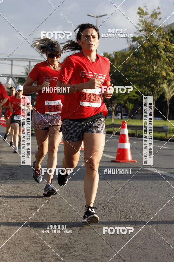 Buy your photos of the eventSantander Track & Field Run Series - Shopping Tambor on Fotop