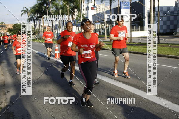 Buy your photos of the eventSantander Track & Field Run Series - Shopping Tambor on Fotop