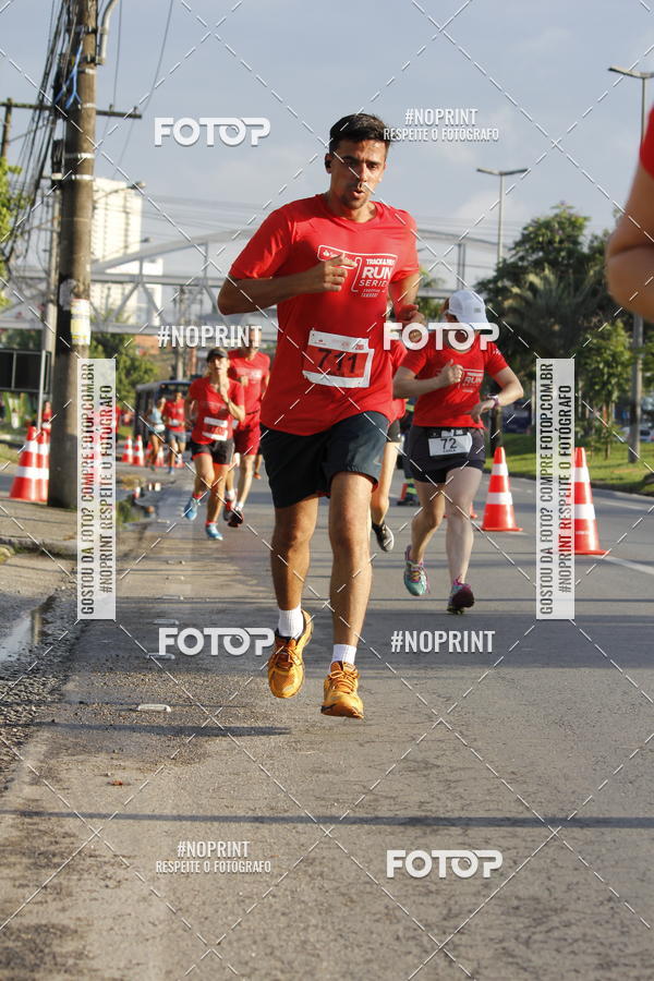 Buy your photos of the eventSantander Track & Field Run Series - Shopping Tambor on Fotop